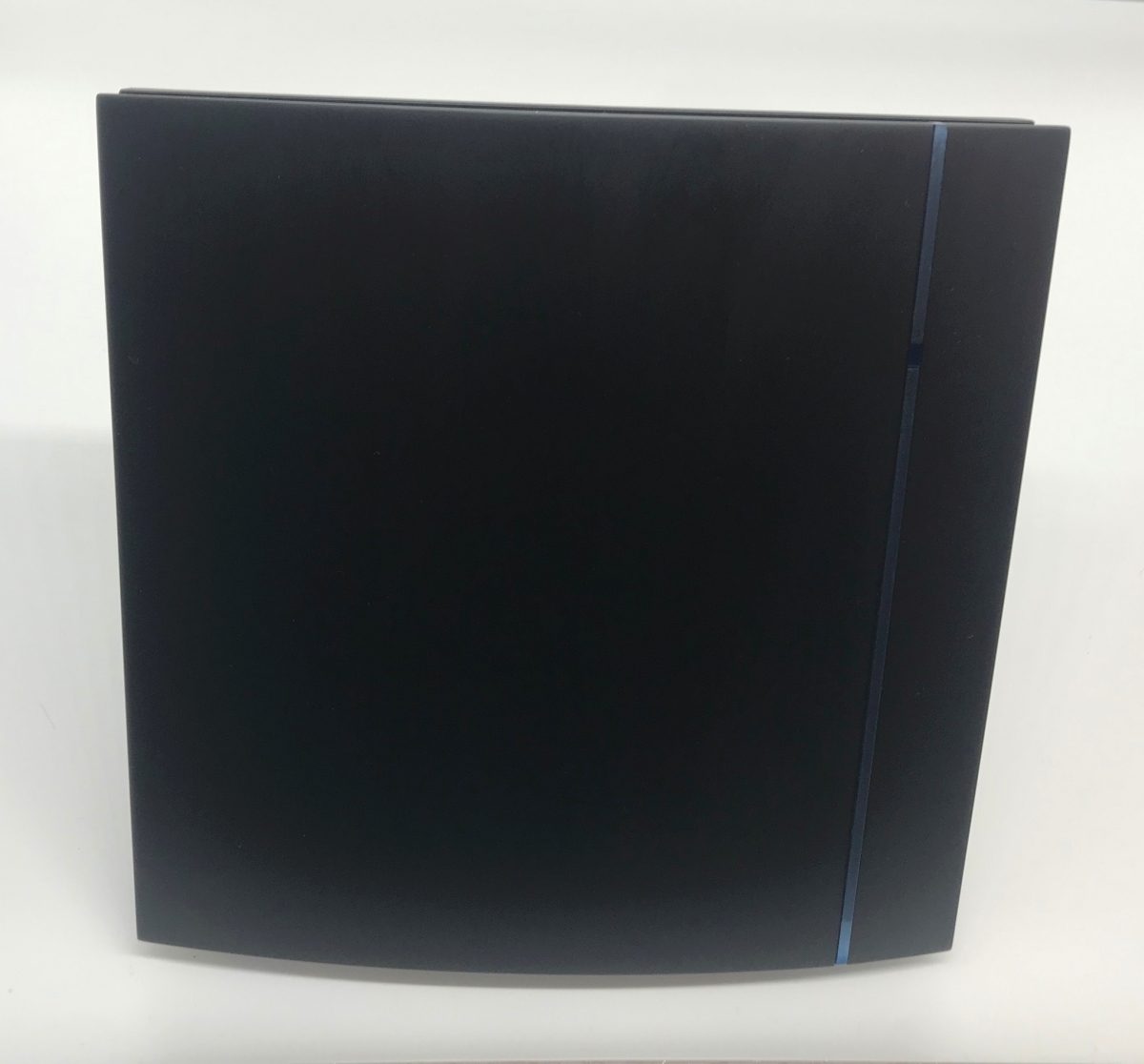 Вентилятор Soler & Palau Silent Design 100 CZ Matt Black Blue strip